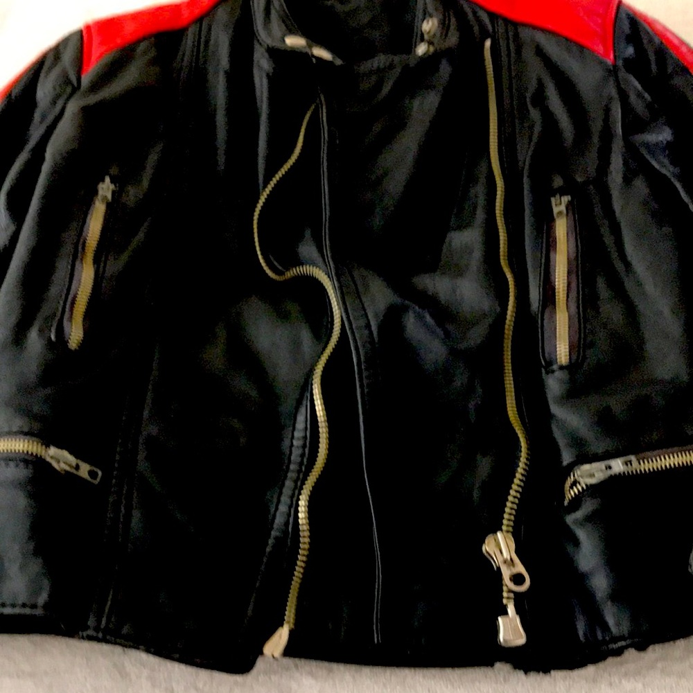 Original heavy duty leather jacket  black and red  size S. Zipper in front